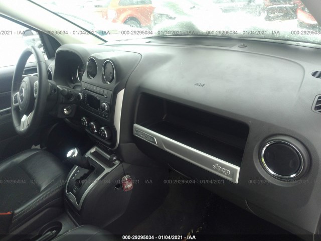 1C4NJDEB9HD210220 CB9654EA - JEEP COMPASS  2016 IMG - 4