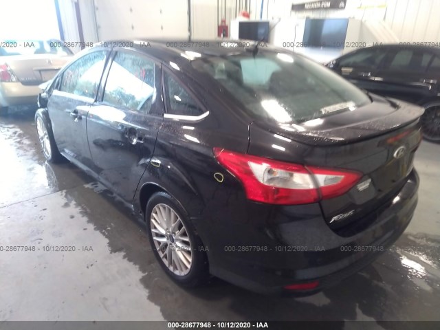 1FADP3J23DL148717 AP3289IX - FORD FOCUS  2012 IMG - 2