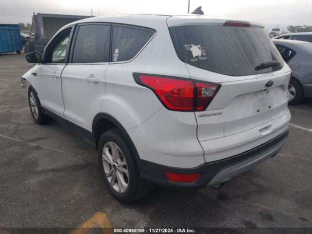 1FMCU0GD5KUA33173  - FORD ESCAPE  2019 IMG - 2