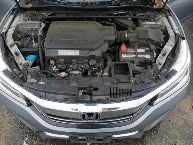 1HGCR3F90HA013669  - HONDA ACCORD TOU  2017 IMG - 10