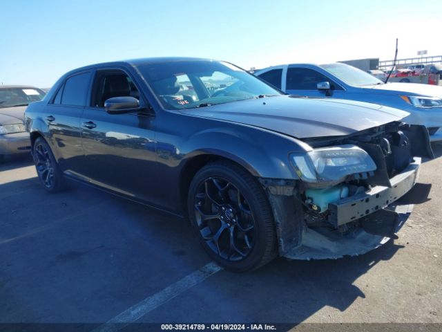 2C3CCABG3KH682816  - CHRYSLER 300  2019 IMG - 0