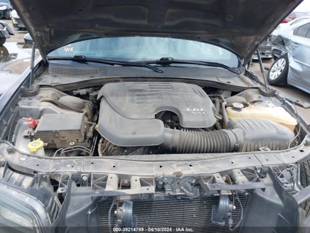 2C3CCABG3KH682816  - CHRYSLER 300  2019 IMG - 9