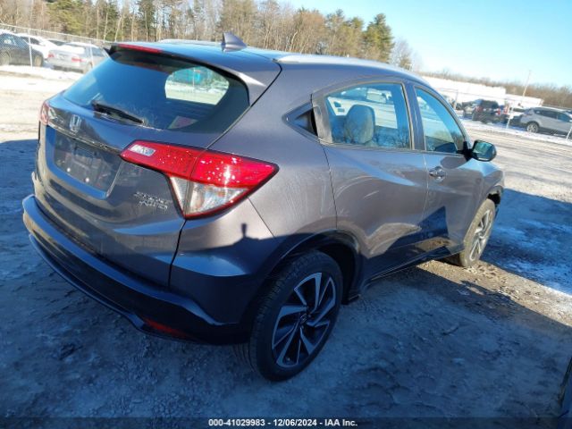 3CZRU6H14KG715321  - HONDA HR-V  2019 IMG - 3