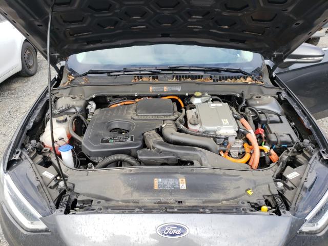 3FA6P0SU5KR216537 AB3206KI - FORD FUSION  2019 IMG - 6