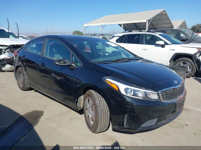 3KPFK4A78HE031040  - KIA FORTE  2017 IMG - 0