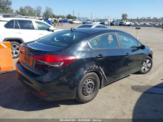 3KPFK4A78HE031040  - KIA FORTE  2017 IMG - 3