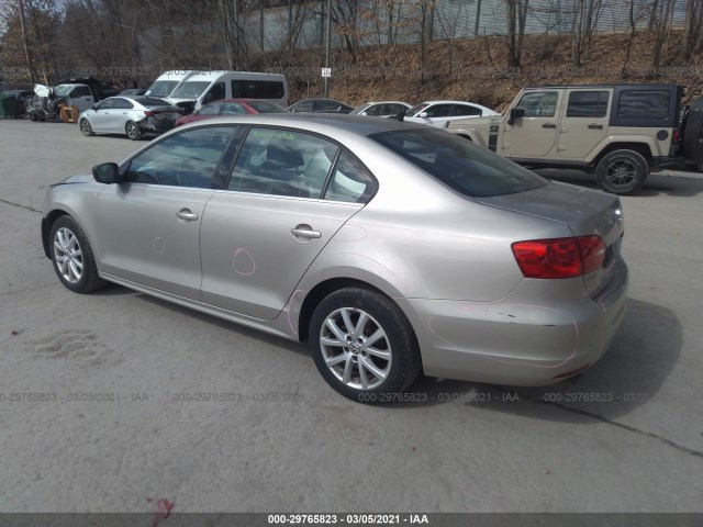 3VWDP7AJ4DM270443 AX9958KI - VOLKSWAGEN JETTA  2013 IMG - 2