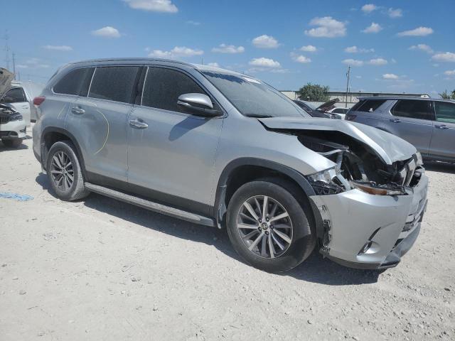 5TDKZRFH2KS565706  - TOYOTA HIGHLANDER  2019 IMG - 3