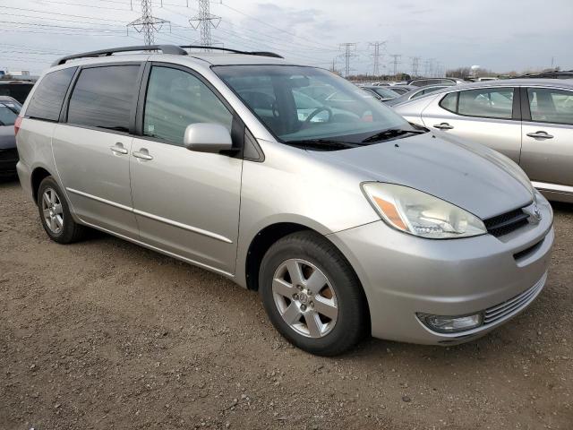 5TDZA22C64S115809  - TOYOTA SIENNA XLE  2004 IMG - 3