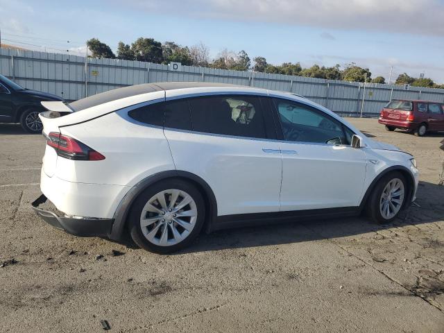 5YJXCAE25GF001730  - TESLA MODEL X  2016 IMG - 2