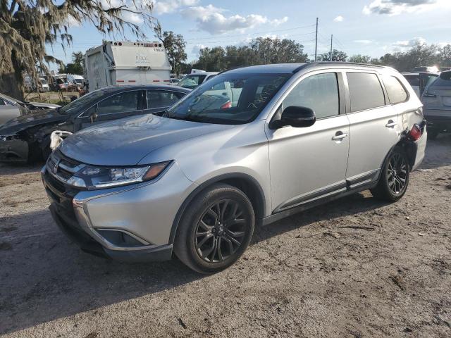 JA4AD3A34JZ044822  - MITSUBISHI OUTLANDER  2018 IMG - 0