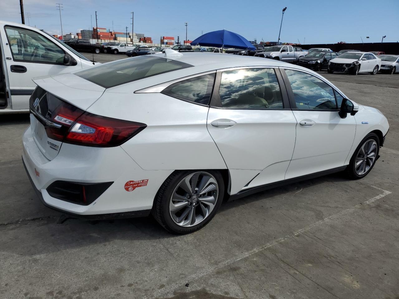 JHMZC5F3XJC001071 KA3106MX - HONDA CLARITY  2017 IMG - 2