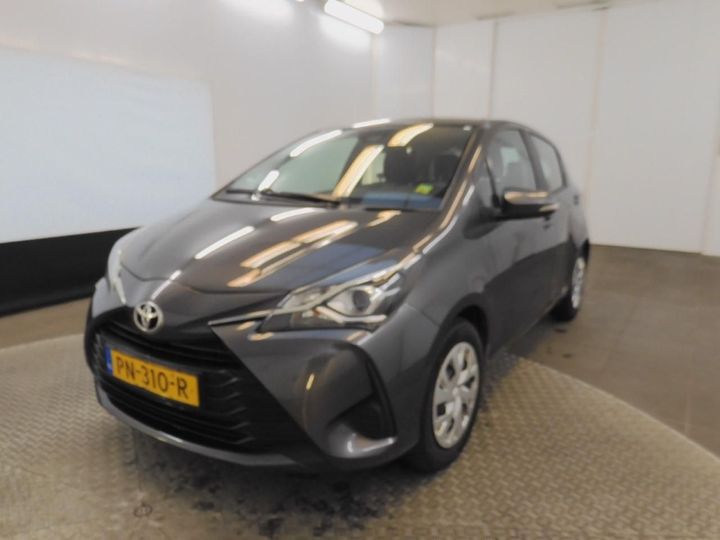 VNKKG3D310A028840 AE3937CC - TOYOTA YARIS  2017 IMG - 0