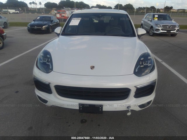 WP1AA2A24JKA07051 AP8686EB - PORSCHE CAYENNE  2017 IMG - 5