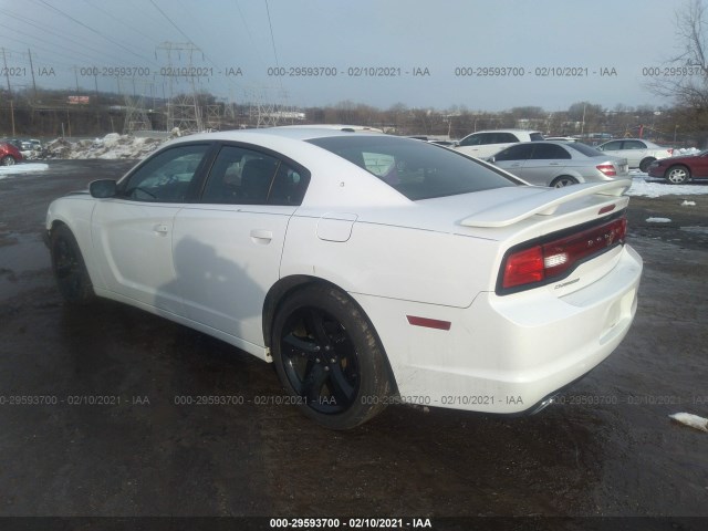2C3CDXHGXEH353574 AE4204PM - DODGE CHARGER  2014 IMG - 2