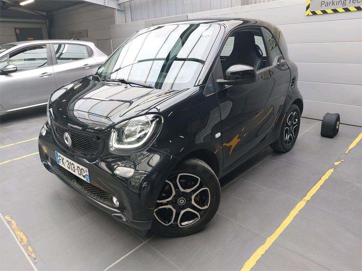 WME4533911K366963  - SMART FORTWO COUPE  2019 IMG - 1