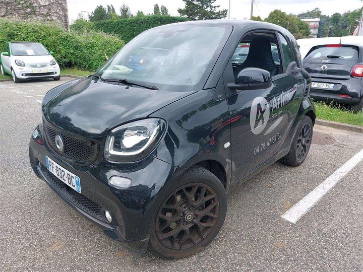 WME4533911K269975  - SMART FORTWO COUPE  2019 IMG - 1