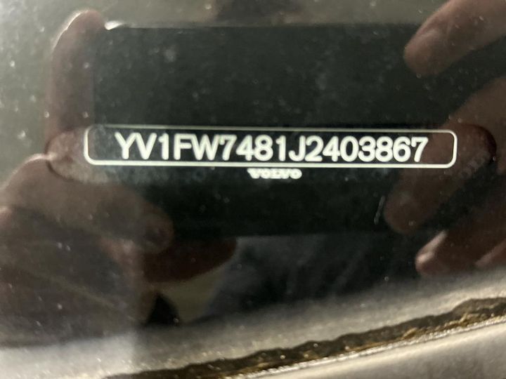 YV1FW7481J2403867  - VOLVO V60  2018 IMG - 5