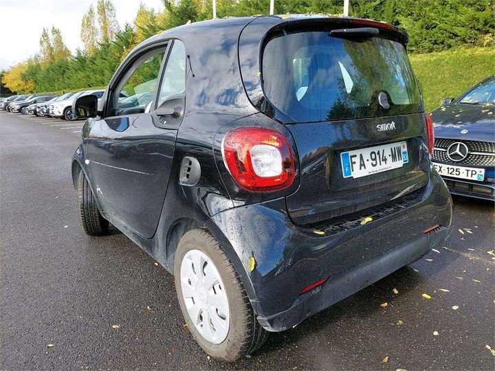 WME4533421K323489  -  Fortwo Coupe 2018 IMG - 3 