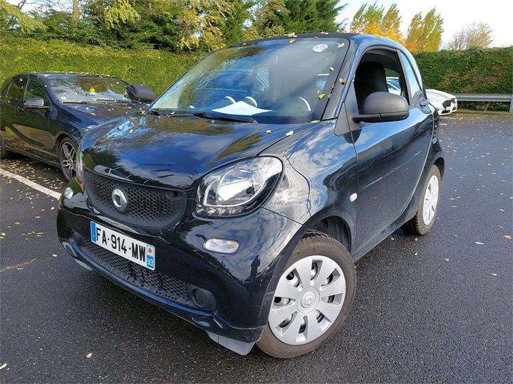 WME4533421K323489  - SMART FORTWO COUPE  2018 IMG - 0