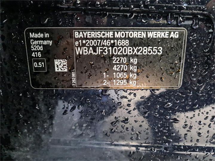 WBAJF31020BX28553  - BMW 520  2019 IMG - 8