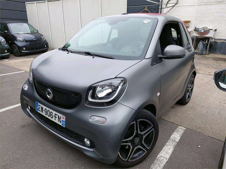 WME4534441K273003  - SMART FORTWO CABRIOLET  2018 IMG - 0