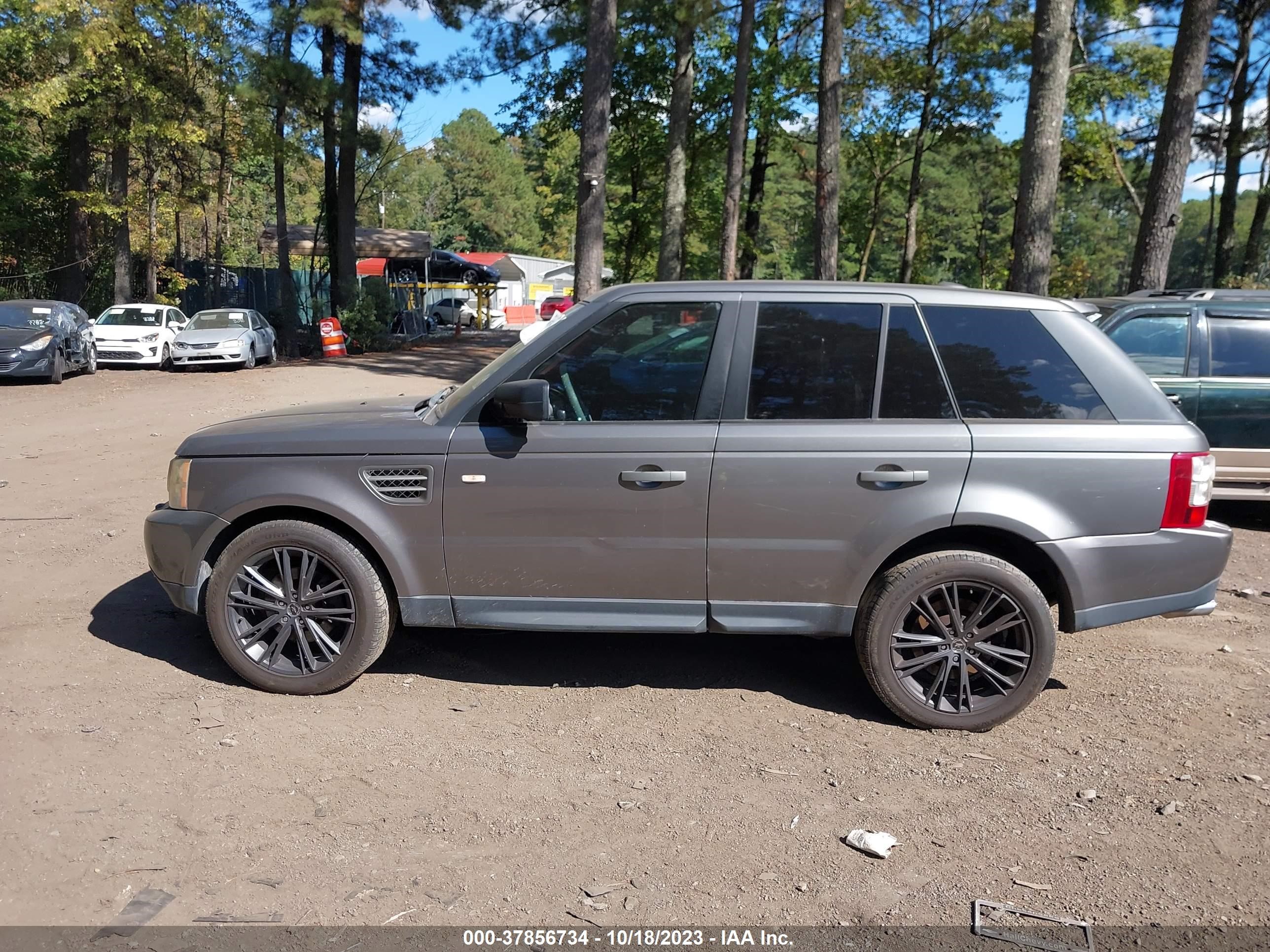 SALSF25459A211841  - LAND ROVER RANGE ROVER SPORT  2009 IMG - 13