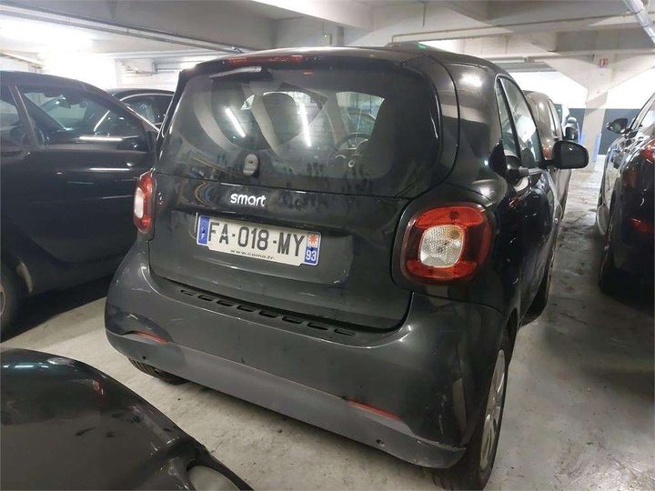 WME4533421K323653  - SMART FORTWO COUPE  2018 IMG - 3