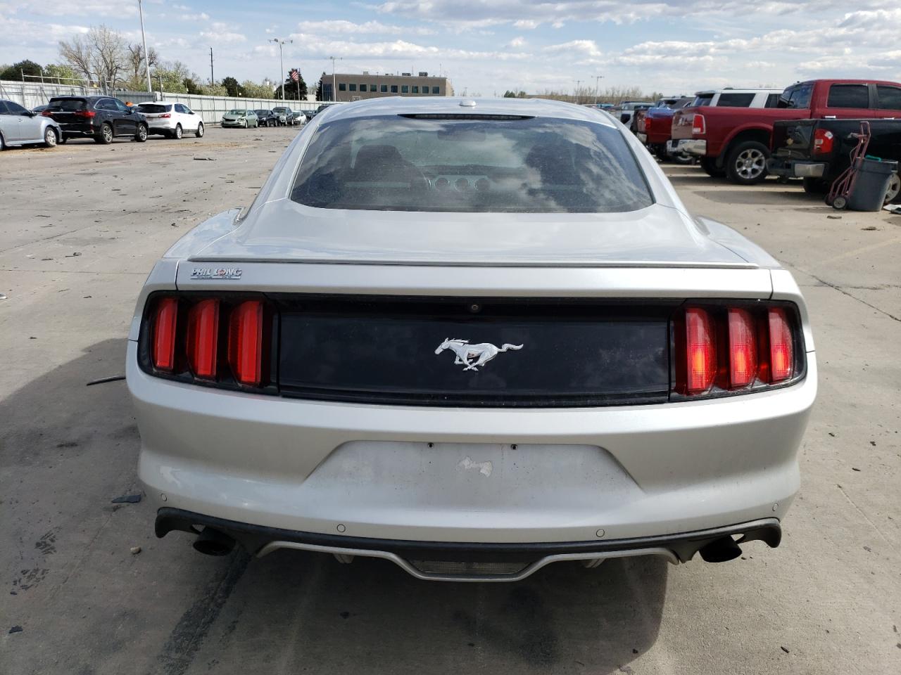1FA6P8TH9F5318870  - FORD MUSTANG  2015 IMG - 5