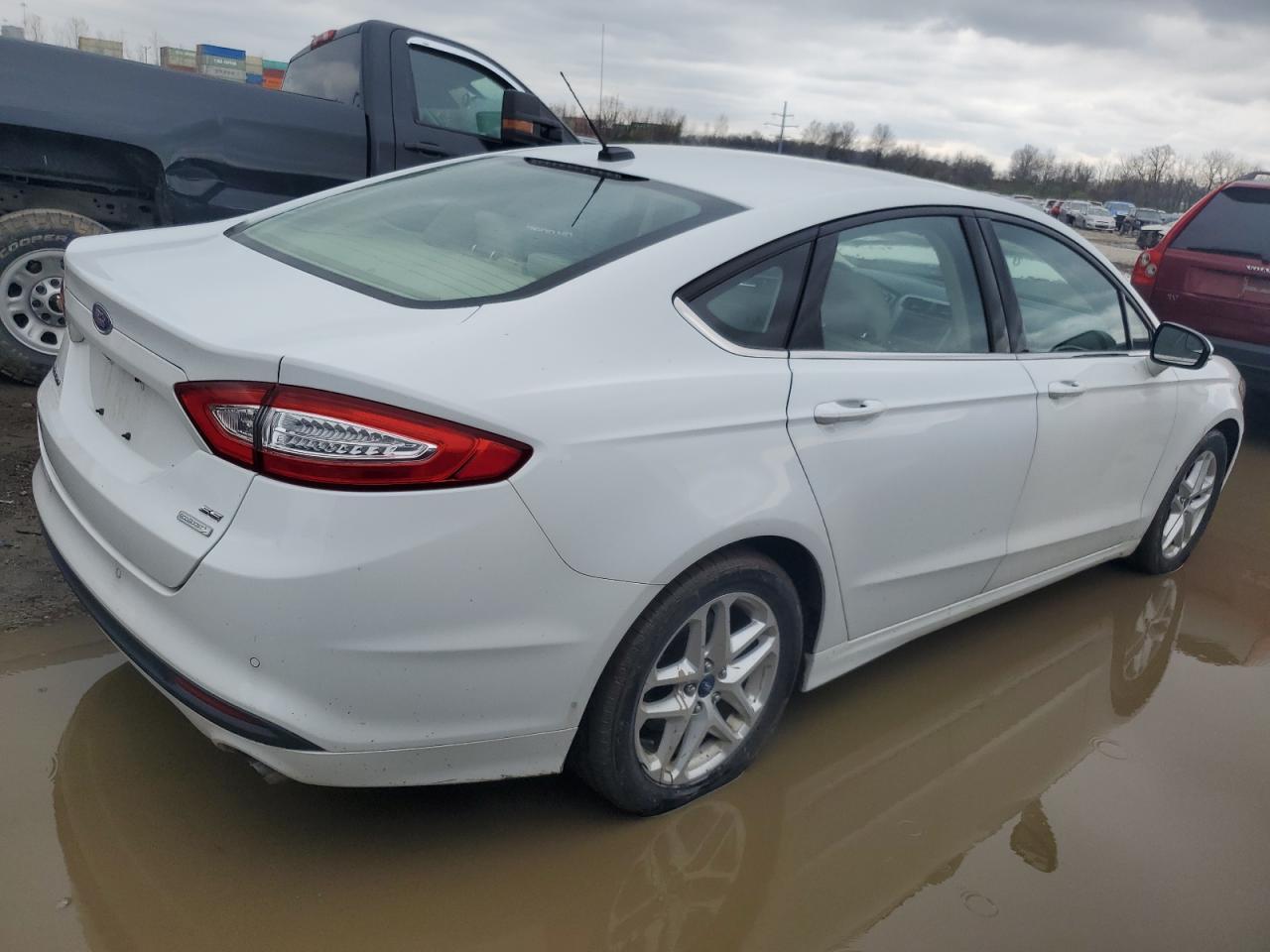 3FA6P0HR8DR370021  - FORD FUSION  2013 IMG - 2