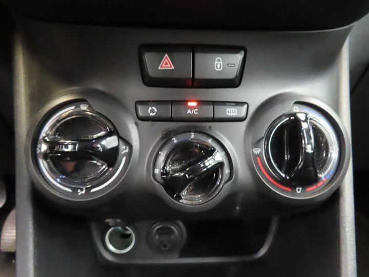 VF3CCHMZ6JW052095  - PEUGEOT 208  2018 IMG - 13