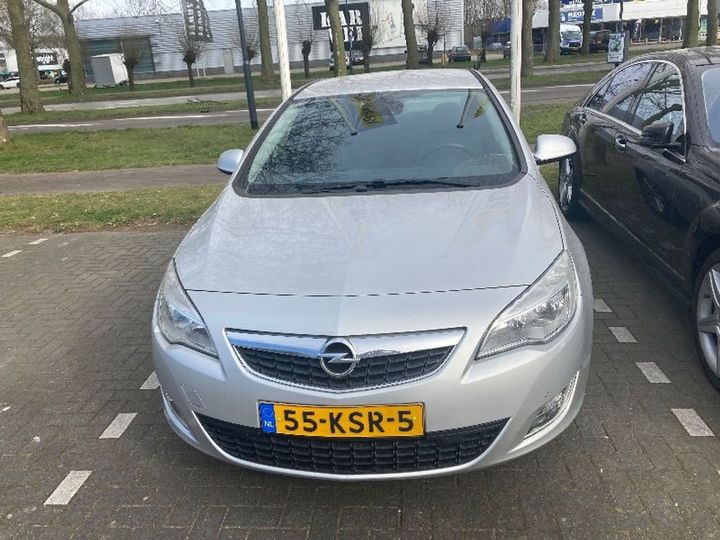 W0LPE6ED7A8030564  - OPEL ASTRA  2010 IMG - 11