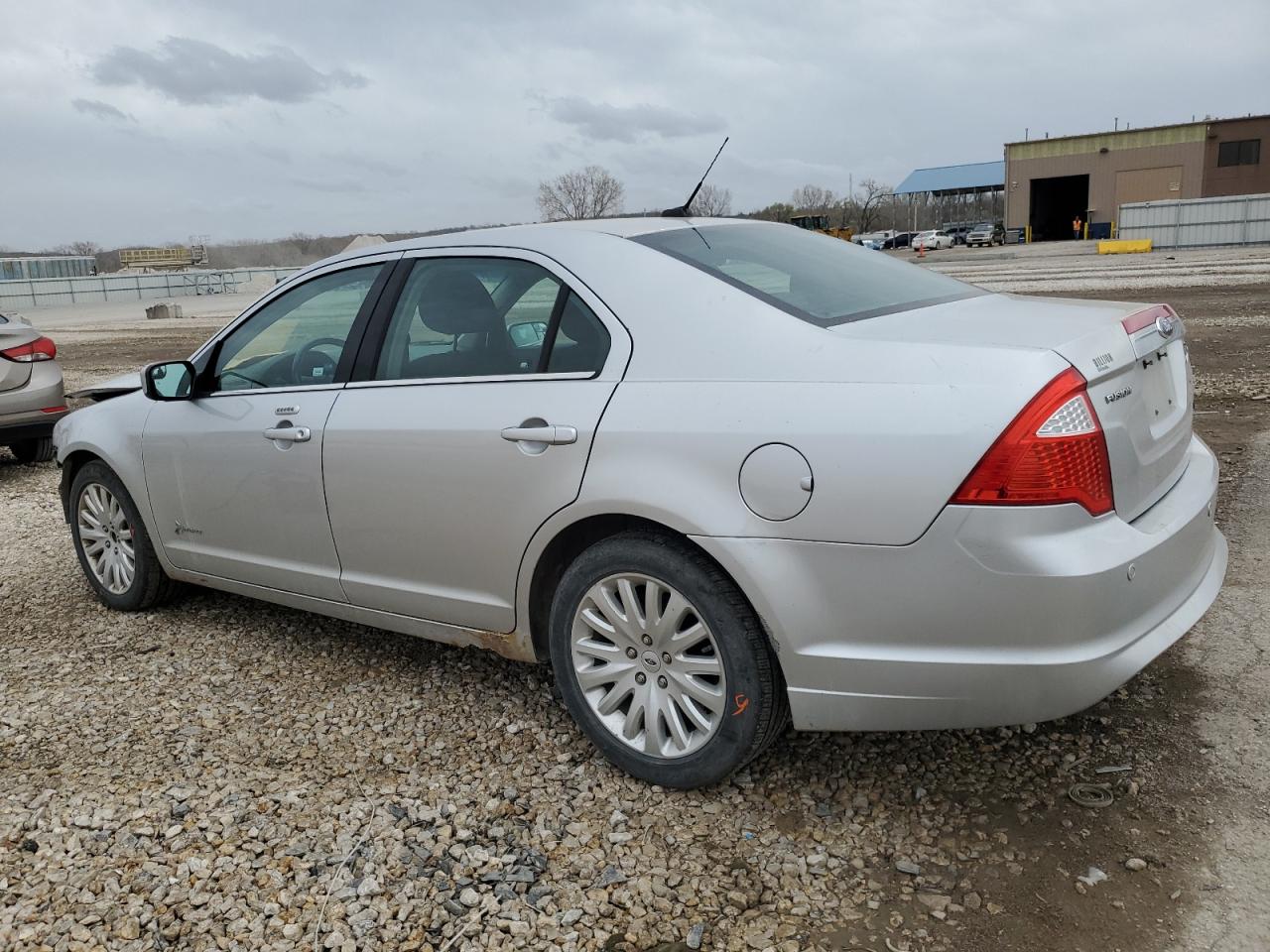 3FADP0L36BR266148  - FORD FUSION  2011 IMG - 1