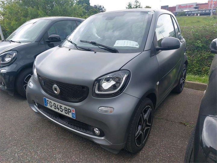 WME4533911K325838  - SMART FORTWO COUPE  2019 IMG - 0