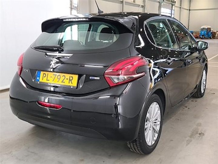 VF3CCHMZ6HT041123  - PEUGEOT 208  2017 IMG - 3