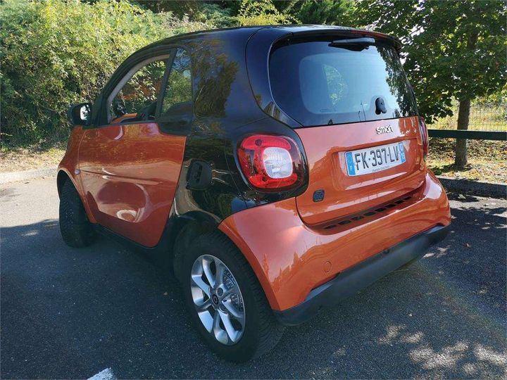 WME4533911K413088  - SMART FORTWO COUPE  2019 IMG - 2