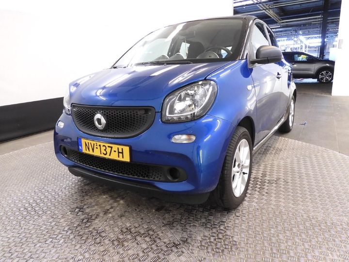 WME4530421Y129829  - SMART FORFOUR  2017 IMG - 0