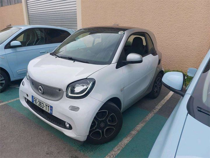 WME4533911K339141  - SMART FORTWO COUPE  2019 IMG - 0