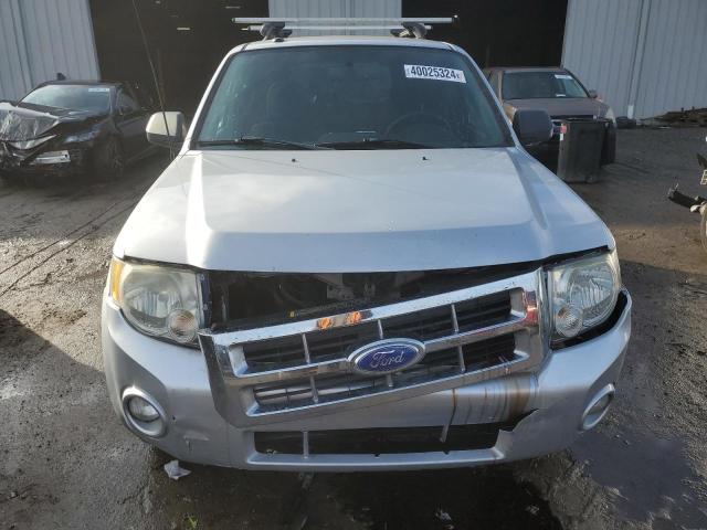 1FMCU9D78BKB99489  - FORD ESCAPE  2011 IMG - 4