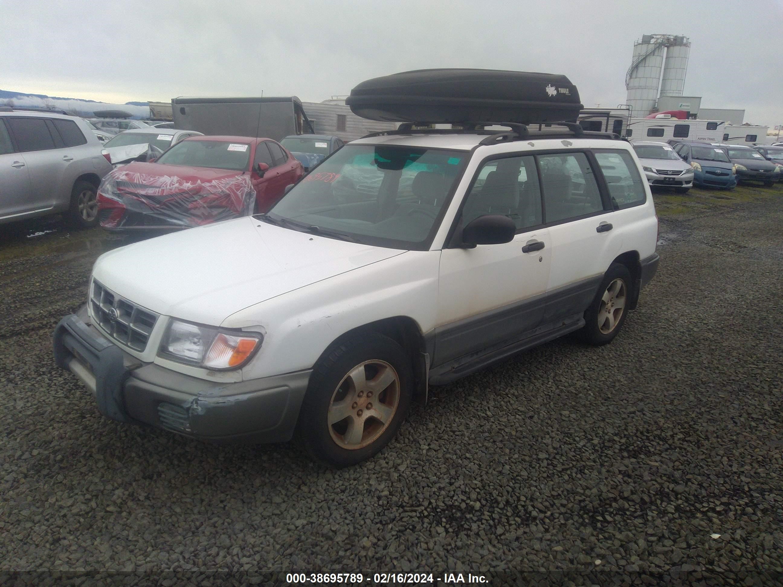 JF1SF6556WH753773  - SUBARU FORESTER  1998 IMG - 1