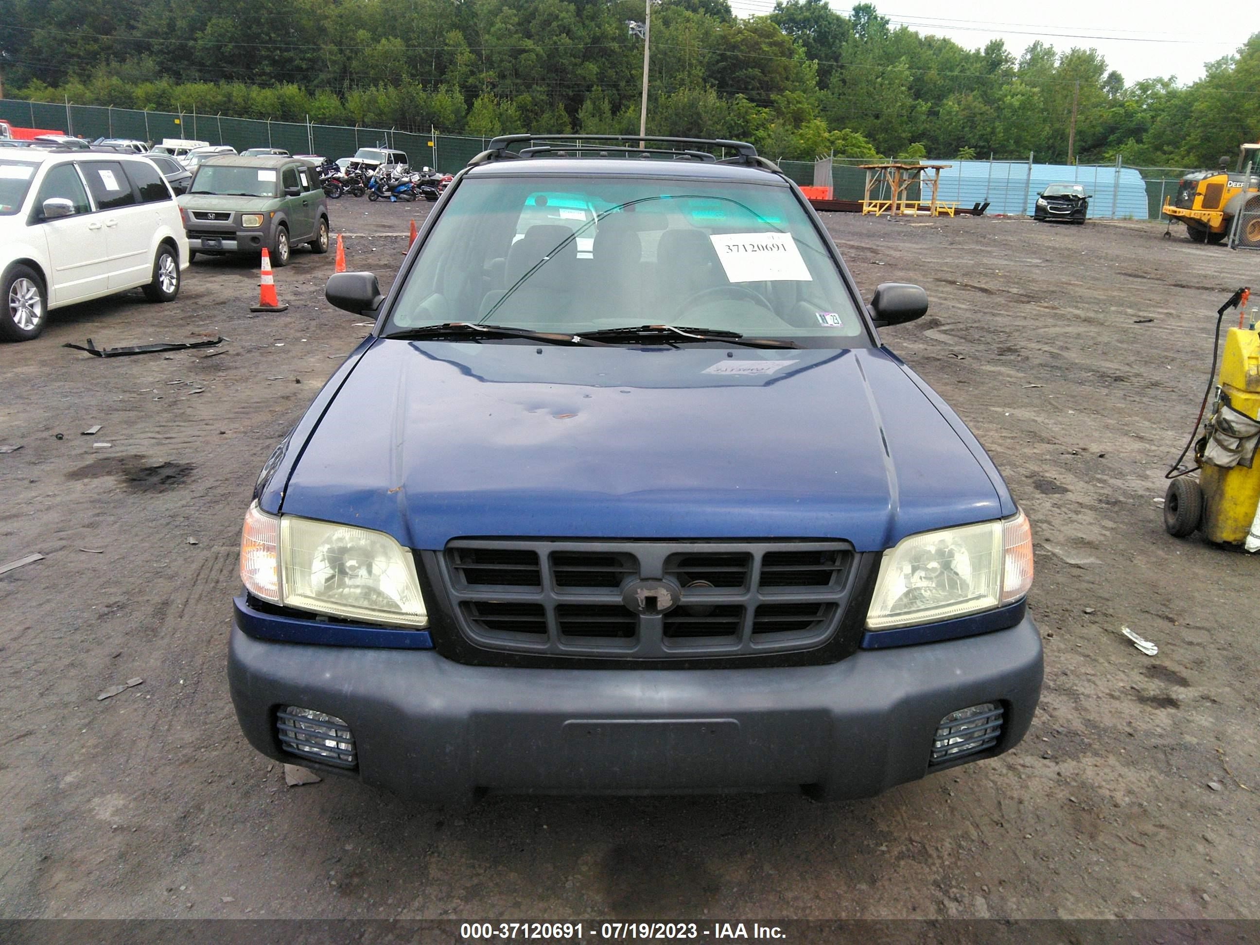 JF1SF63581H746125  - SUBARU FORESTER  2001 IMG - 11