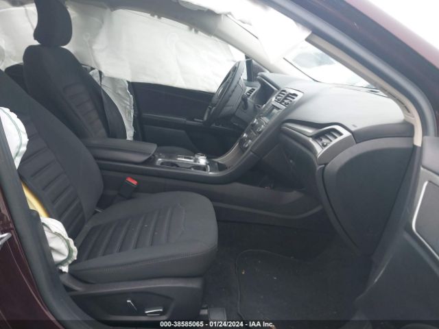 3FA6P0H78HR184841  - FORD FUSION  2017 IMG - 4