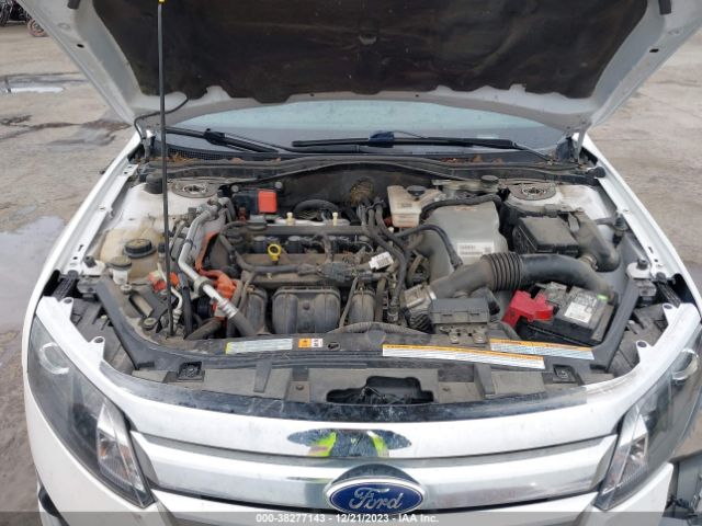 3FADP0L33CR414399  - FORD FUSION  2012 IMG - 9
