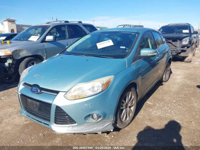 1FAHP3M28CL207045  - FORD FOCUS  2012 IMG - 1
