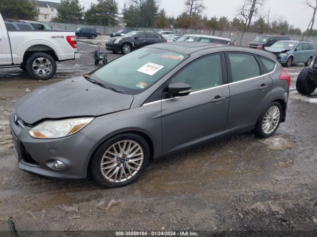 1FAHP3M25CL182377  - FORD FOCUS  2012 IMG - 1