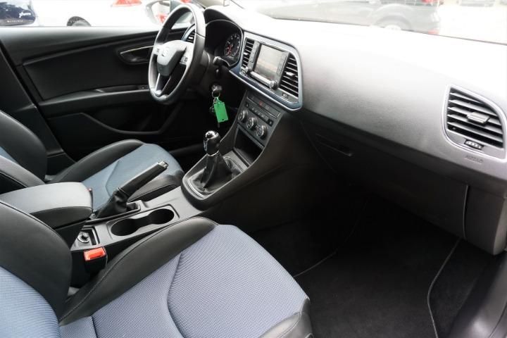 VSSZZZ5FZGR014146  -  León Hatchback 2016 IMG - 4 