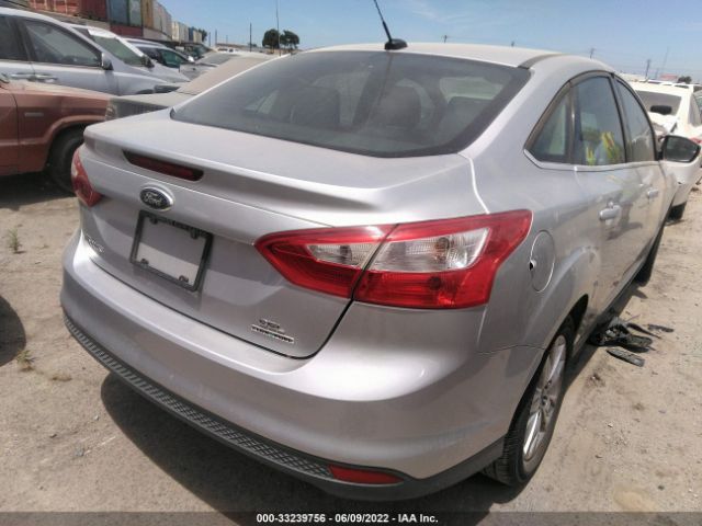 1FAHP3H23CL457643  - FORD FOCUS  2012 IMG - 3