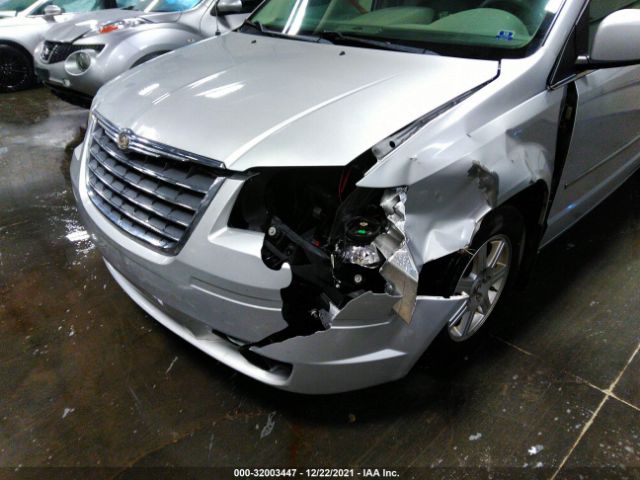 2A4RR5DX8AR406031  - CHRYSLER TOWN & COUNTRY  2010 IMG - 5