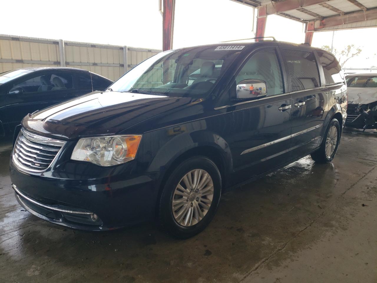 2C4RC1CG1DR712090  - CHRYSLER TOWN & COUNTRY  2013 IMG - 0
