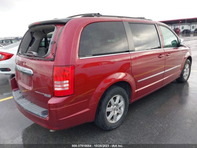 2A4RR8DX8AR415989  - CHRYSLER TOWN & COUNTRY  2010 IMG - 3